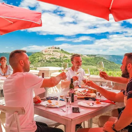 Casa Rossa Πανσιόν 2*
