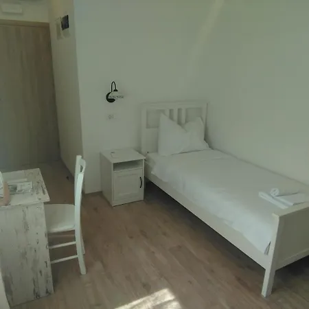 Casa Rossa Πανσιόν Motovun