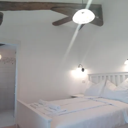 Casa Rossa 2* Motovun