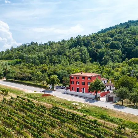 Casa Rossa Πανσιόν Motovun