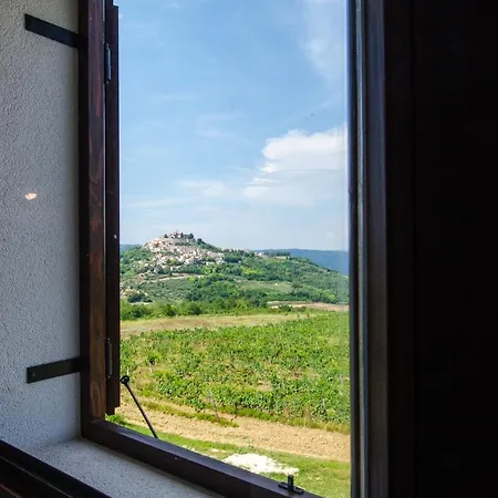 Casa Rossa Motovun, Boutique Istrian موتوفون