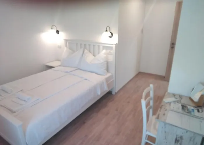 Casa Rossa Motovun, Boutique Istrian 4* Motovun