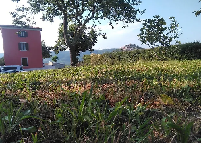 Maison d'hôtes Casa Rossa Motovun, Boutique Istrian Motovun