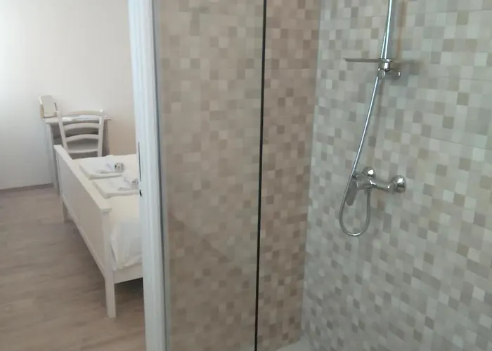 Casa Rossa Motovun, Boutique Istrian Maison d'hôtes Motovun