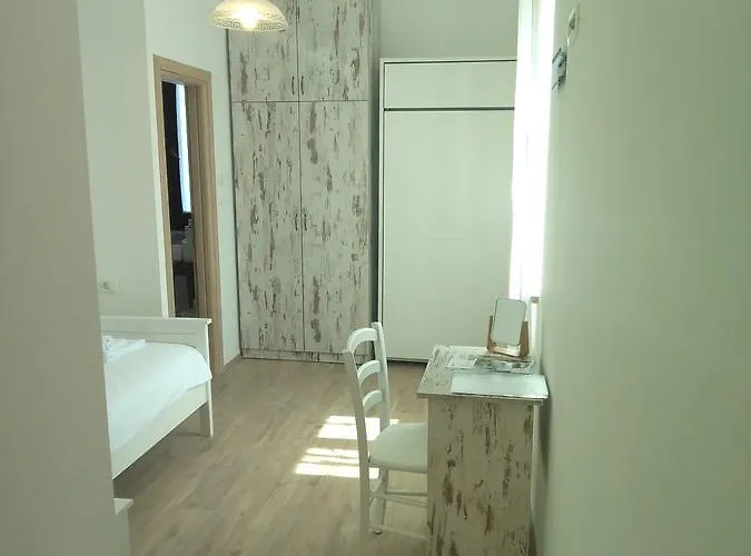 Casa Rossa Motovun, Boutique Istrian