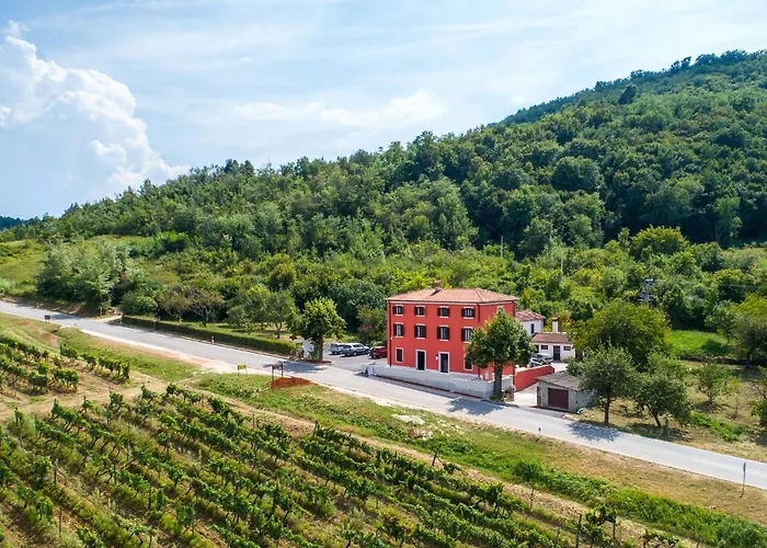 Casa Rossa Motovun, Boutique Istrian Maison d'hôtes Motovun