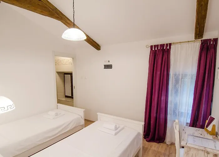 Casa Rossa Motovun, Boutique Istrian