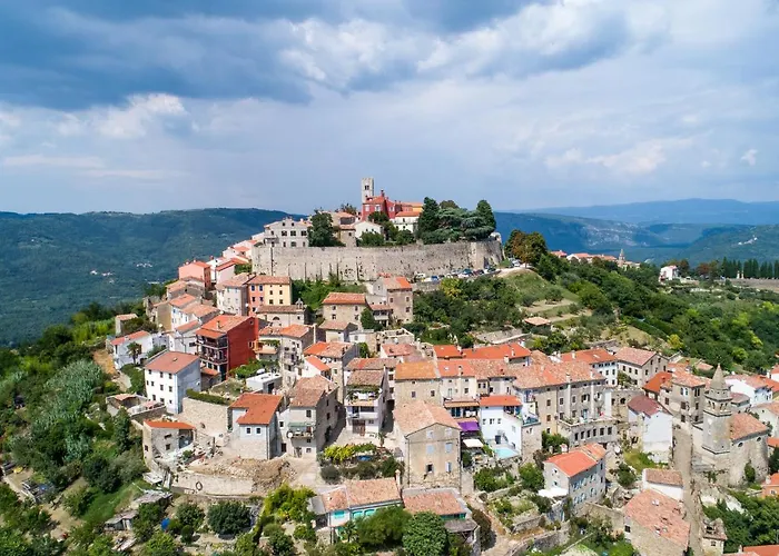 Casa Rossa Motovun, Boutique Istrian
