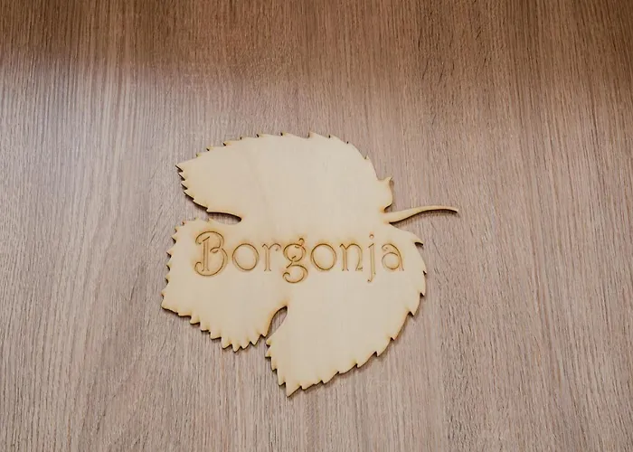 Casa Rossa Motovun, Boutique Istrian Maison d'hôtes Motovun