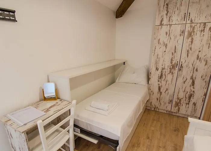 Casa Rossa Motovun, Boutique Istrian Maison d'hôtes