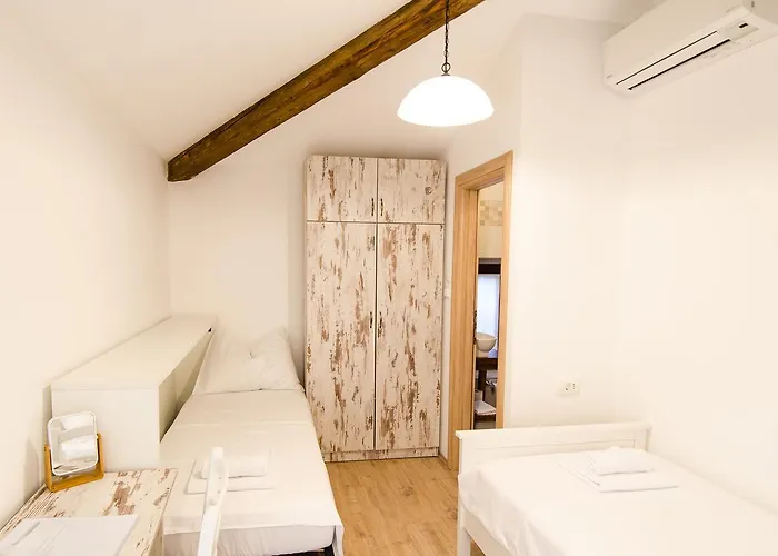 Casa Rossa Motovun, Boutique Istrian 4* Motovun