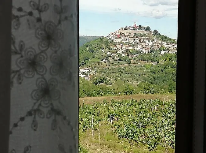 Casa Rossa Motovun, Boutique Istrian